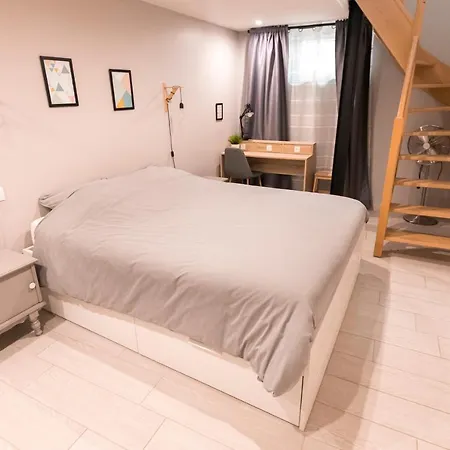 Apartment Au Detour Des Places Arras